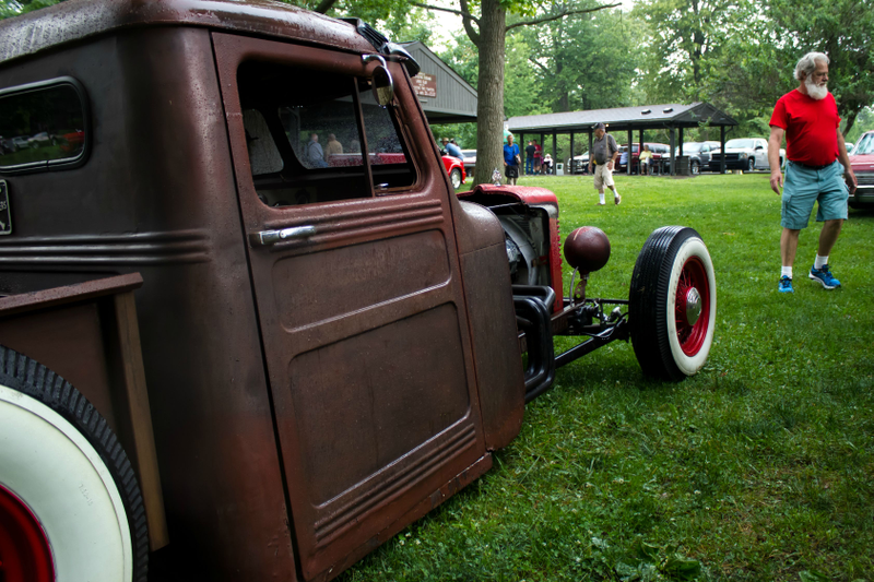 Illustration for article titled Trying to track down a truck from a car show